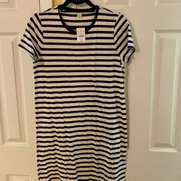 J. Crew Dresses & Skirts - NWT Unworn. J. Crew T-Shirt Dress in Navy/White Stripe. Size Small
